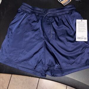 NEW Lululemon Stretch Satin Nylon Short 5”